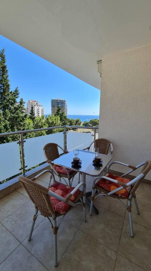 Irish Apartment Complex Budva Exteriör bild