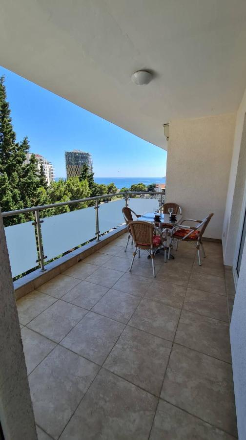 Irish Apartment Complex Budva Exteriör bild