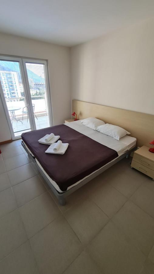 Irish Apartment Complex Budva Exteriör bild
