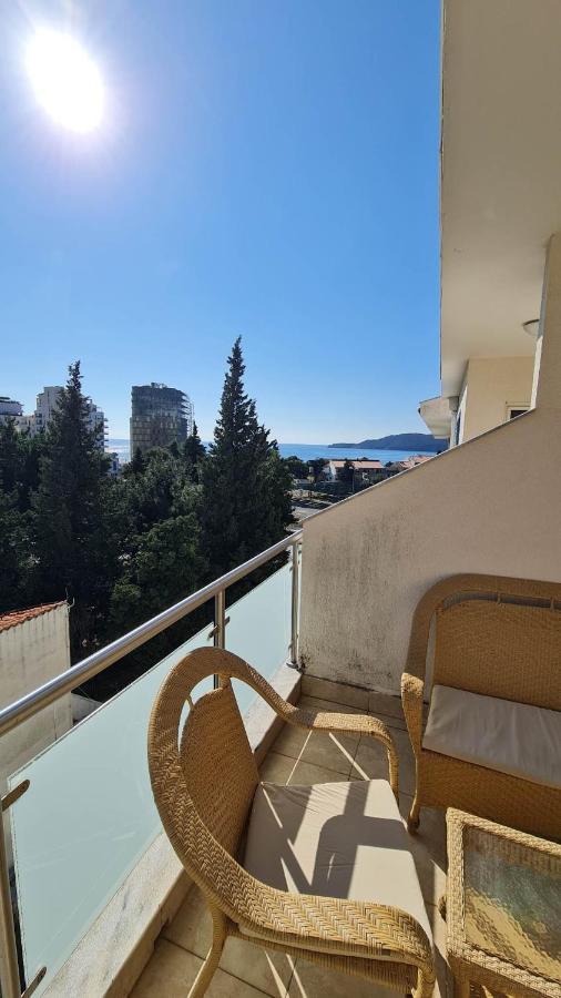 Irish Apartment Complex Budva Exteriör bild