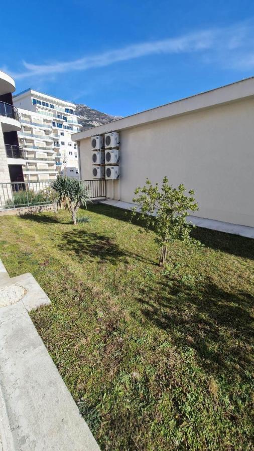 Irish Apartment Complex Budva Exteriör bild